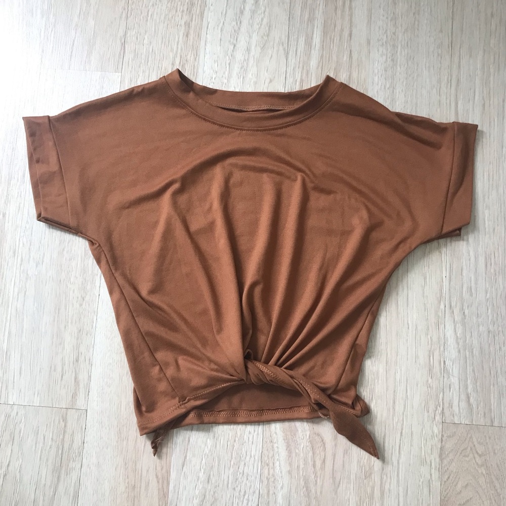 Brown tie front short sleeve crop top shirt stretchy size small